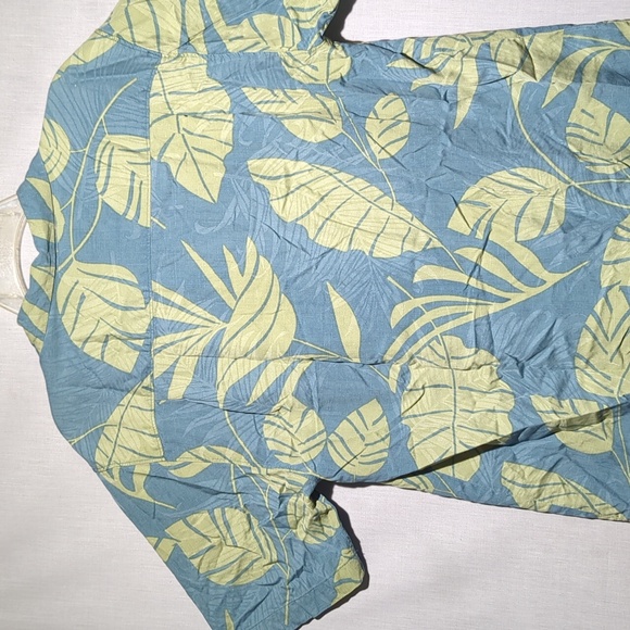 Tommy Bahama 100% Silk Camp Shirt Mens Button-up Size‎ Small - Picture 4 of 6